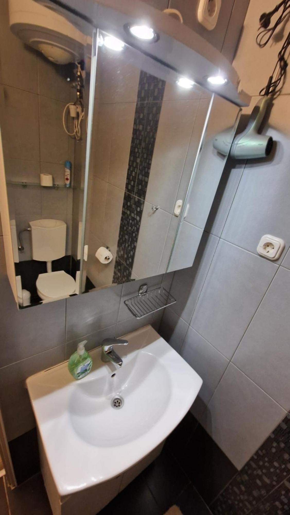 Apartment Dombovari Way *